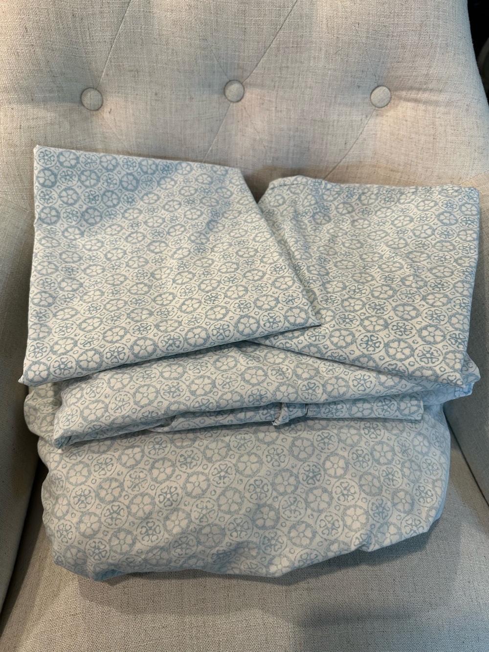 Simply Shabby Chic Blue Dascha Floral Medallion 4 pc Full Sheet Set 100% Cotton